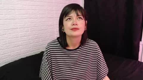 Snapshot of amber_rouss chatting on January 2025 01:47:01 AM ROUSS online show from January 2025 01:47:01 AM