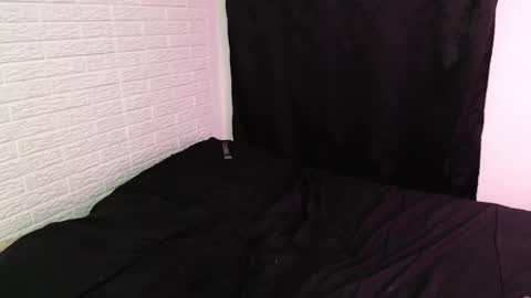 Snapshot of amber_rouss chatting on January 2025 06:20:02 AM ROUSS online show from January 2025 06:20:02 AM