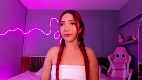 Amber Baker  online show from July 2026 11:35:01 AM