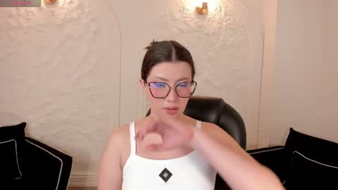Snapshot of amberfarrell chatting on June 2026 08:18:01 PM Amber online show from June 2026 08:18:01 PM