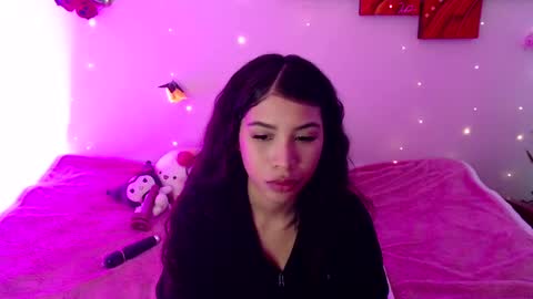 Snapshot of amberjeong chatting on December 2024 12:50:01 AM Amber Jeong online show from December 2024 12:50:01 AM