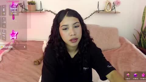 Snapshot of amberjeong chatting on December 2024 12:11:02 AM Amber Jeong online show from December 2024 12:11:02 AM