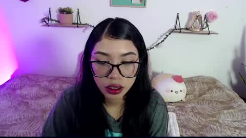 Snapshot of amberjeong chatting on January 2025 11:49:02 PM Amber Jeong online show from January 2025 11:49:02 PM