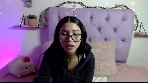 Snapshot of amberjeong chatting on February 2025 12:51:01 AM Amber Jeong online show from February 2025 12:51:01 AM