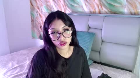 Snapshot of amberjeong chatting on February 2025 02:42:01 AM Amber Jeong online show from February 2025 02:42:01 AM