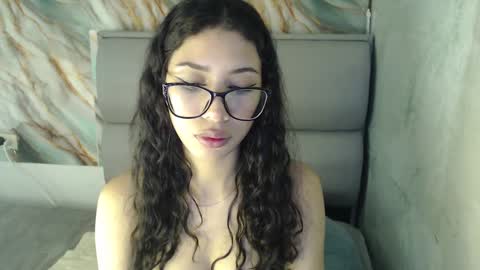 Snapshot of amberjeong chatting on September 2025 12:36:02 AM Amber Jeong online show from September 2025 12:36:02 AM