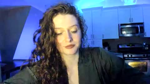 amberkinsley online show from April 2026 06:44:01 AM