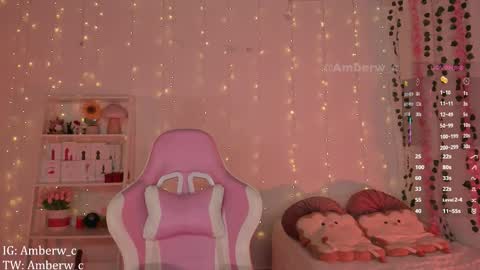 IG - TW Amberw c online show from November 2025 03:15:01 AM