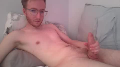 Amekatt online show from December 2025 03:06:01 PM