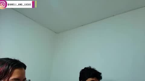 Snapshot of ameli_and_lucas chatting on December 2024 04:20:02 AM Amelia Lucas online show from December 2024 04:20:02 AM