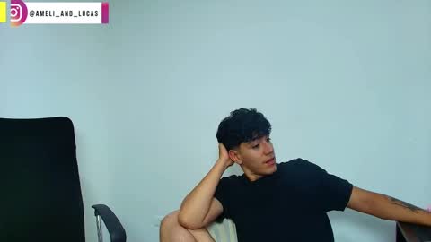 Snapshot of ameli_and_lucas chatting on December 2024 03:47:02 AM Amelia Lucas online show from December 2024 03:47:02 AM