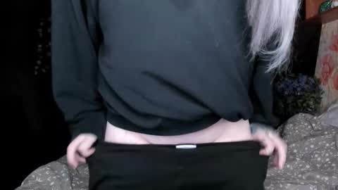 Snapshot of amelia__miller chatting on November 2025 08:18:01 PM Amelia online show from November 2025 08:18:01 PM