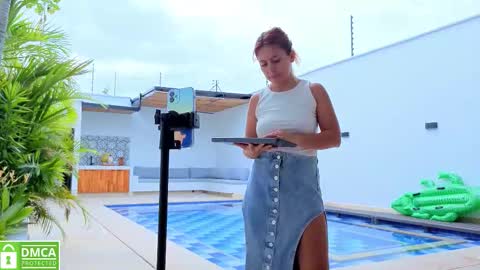 AMELIA online show from November 2025 11:43:02 AM