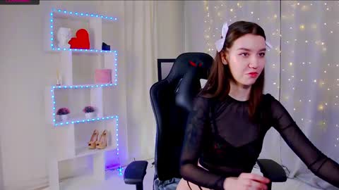 Anna online show from March 2025 03:05:02 AM