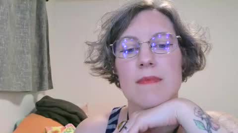 Ameliaishka online show from May 2026 04:10:02 AM