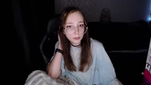 Snapshot of ameliakamishiro chatting on September 2025 08:36:01 PM Amelia online show from September 2025 08:36:01 PM