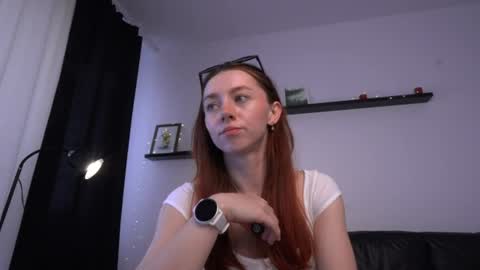 Snapshot of ameliamber0 chatting on June 2026 03:43:01 PM Amelia online show from June 2026 03:43:01 PM