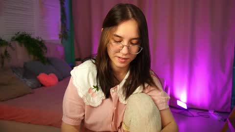 Amelia online show from January 2025 10:56:01 AM