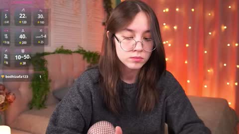 Amelia online show from February 2025 09:08:01 AM