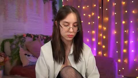 Amelia online show from February 2025 12:19:01 PM