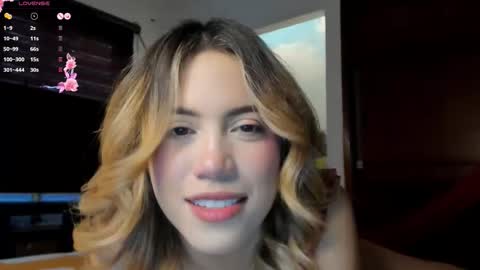 Amelia online show from November 2025 08:42:01 PM