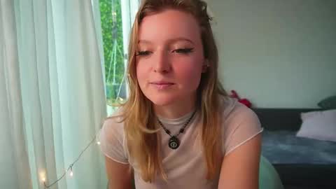 Amelia online show from February 2026 01:45:02 PM