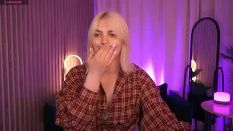  Amelia  online show from May 2026 04:08:01 AM