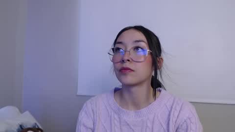 Amelie online show from February 2025 08:41:01 PM