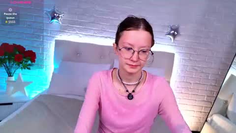 Amelie  online show from June 2026 03:29:02 AM