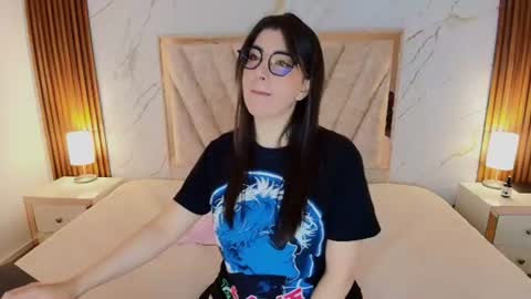 Snapshot of ameliie_saenz chatting on June 2026 11:57:01 AM Ameli online show from June 2026 11:57:01 AM