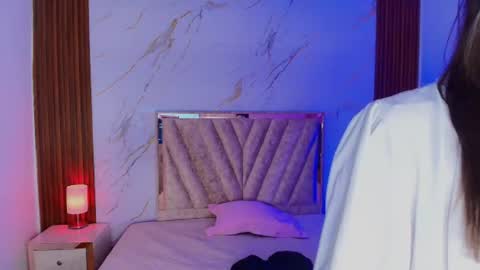Snapshot of ameliie_saenz chatting on July 2026 12:08:02 PM Ameli online show from July 2026 12:08:02 PM