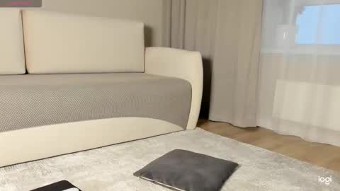 Amelina Love online show from November 2025 01:50:02 AM