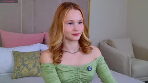 Snapshot of ameliroyse chatting on April 2026 05:16:01 PM AmeliRoyse online show from April 2026 05:16:01 PM