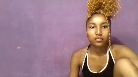 amelisy20005 online show from January 2026 06:37:02 AM