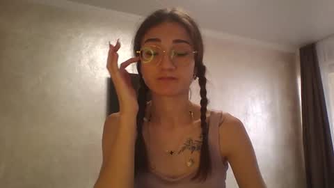 Snapshot of amethystnight_ chatting on October 2025 06:13:02 AM Julia online show from October 2025 06:13:02 AM