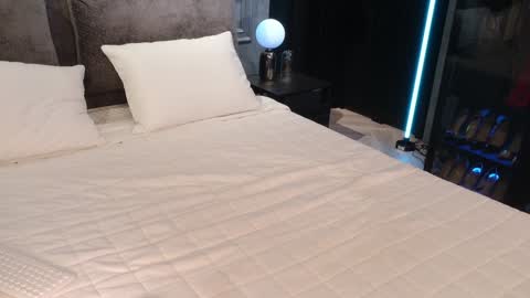 Ami online show from January 2025 06:39:01 AM