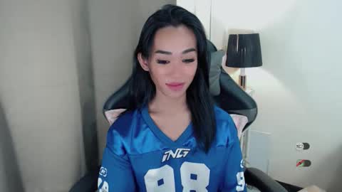 JOANNA online show from November 2025 12:52:02 AM