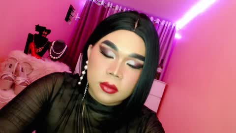 Queen Mireska online show from February 2025 06:58:01 PM