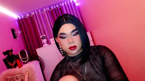 Queen Mireska online show from February 2025 03:49:02 PM