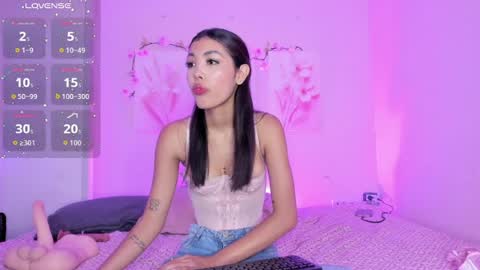 Snapshot of amiiclark chatting on July 2026 07:05:02 PM AmiiClark online show from July 2026 07:05:02 PM
