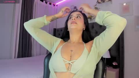 Snapshot of amiirra_ chatting on November 2025 04:46:02 AM Amira sweet online show from November 2025 04:46:02 AM