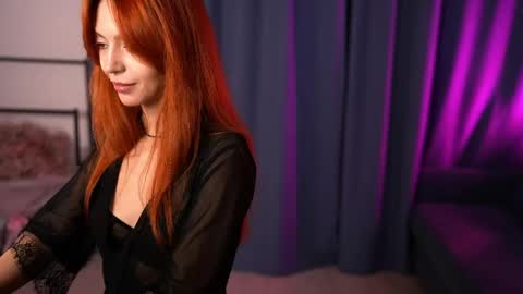 amilifox1 online show from March 2026 03:45:01 PM