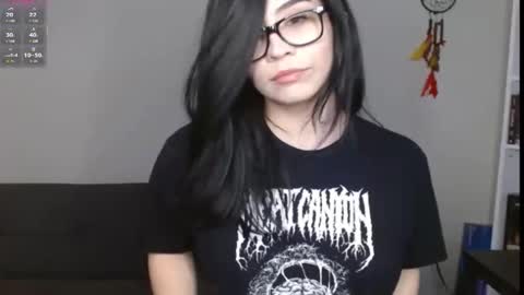 amilust online show from February 2026 10:17:02 PM