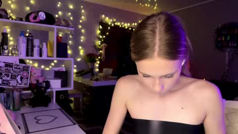 Amily online show from March 2026 03:05:01 PM