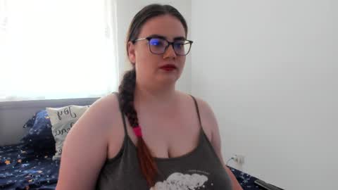 Amira Vyxen online show from May 2026 06:31:02 AM