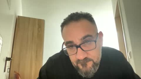 amirsds3298129 online show from February 2026 07:07:01 PM