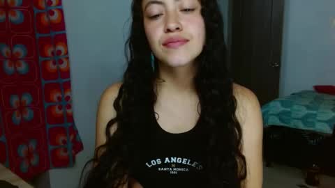 amitlu_ online show from September 2025 02:02:01 AM