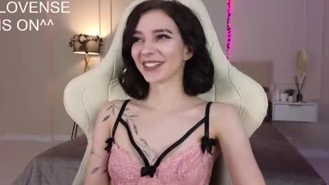 Snapshot of ammy_77 chatting on June 2026 10:20:01 AM Ammy online show from June 2026 10:20:01 AM