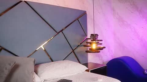 ammy durand online show from November 2025 07:21:01 PM