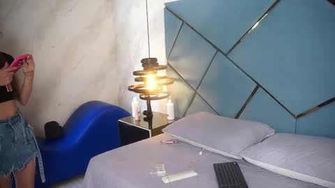 ammy durand online show from February 2026 07:46:01 PM